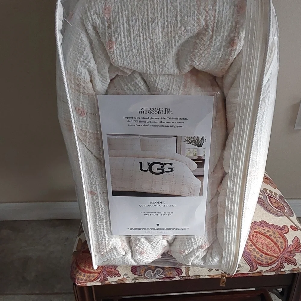 UGG flyfty cooling